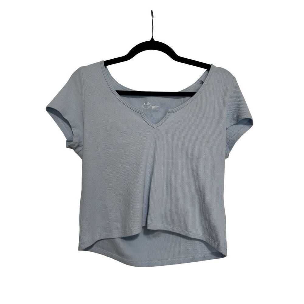 Aerie Light Blue Textured Baby Tee with Cutout Size Large